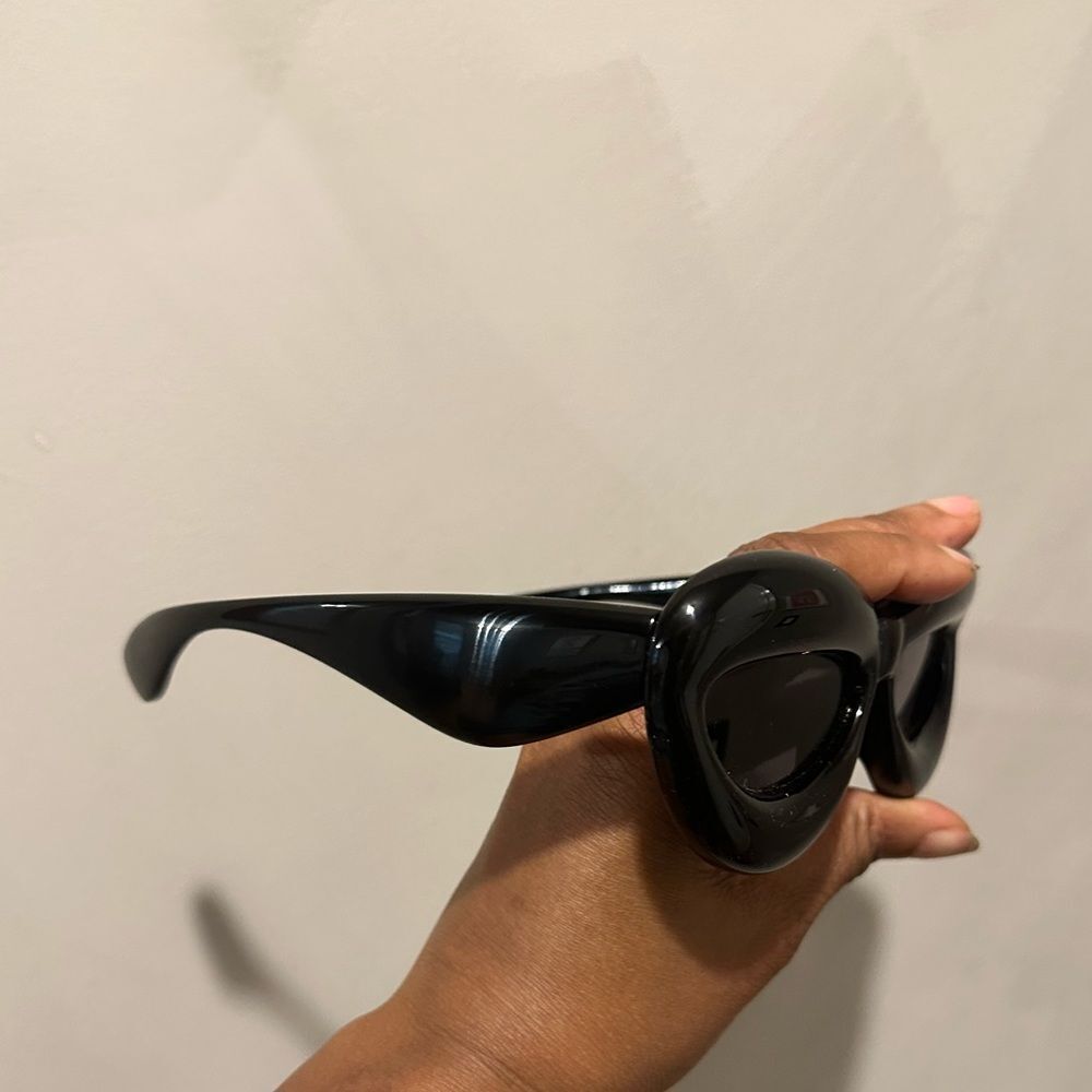 Sunglasses   - Picture 4 of 6